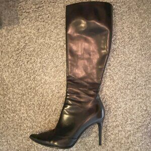 Gucci knee high boots
